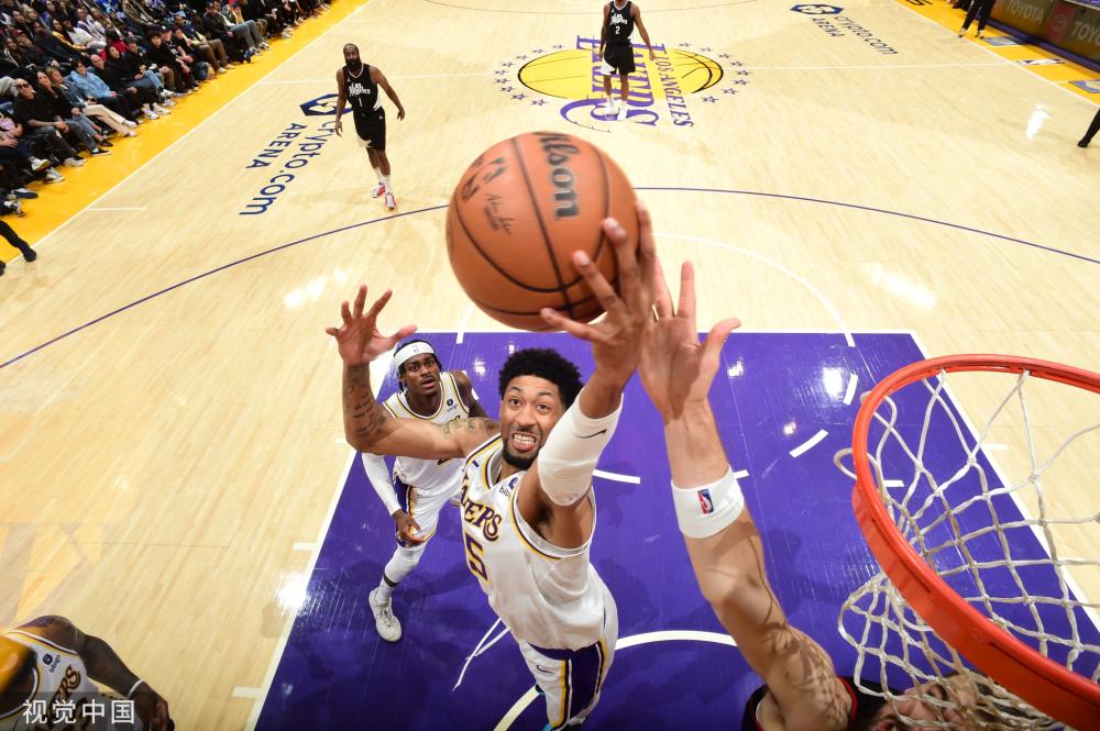 使得湖人的 使得湖人的