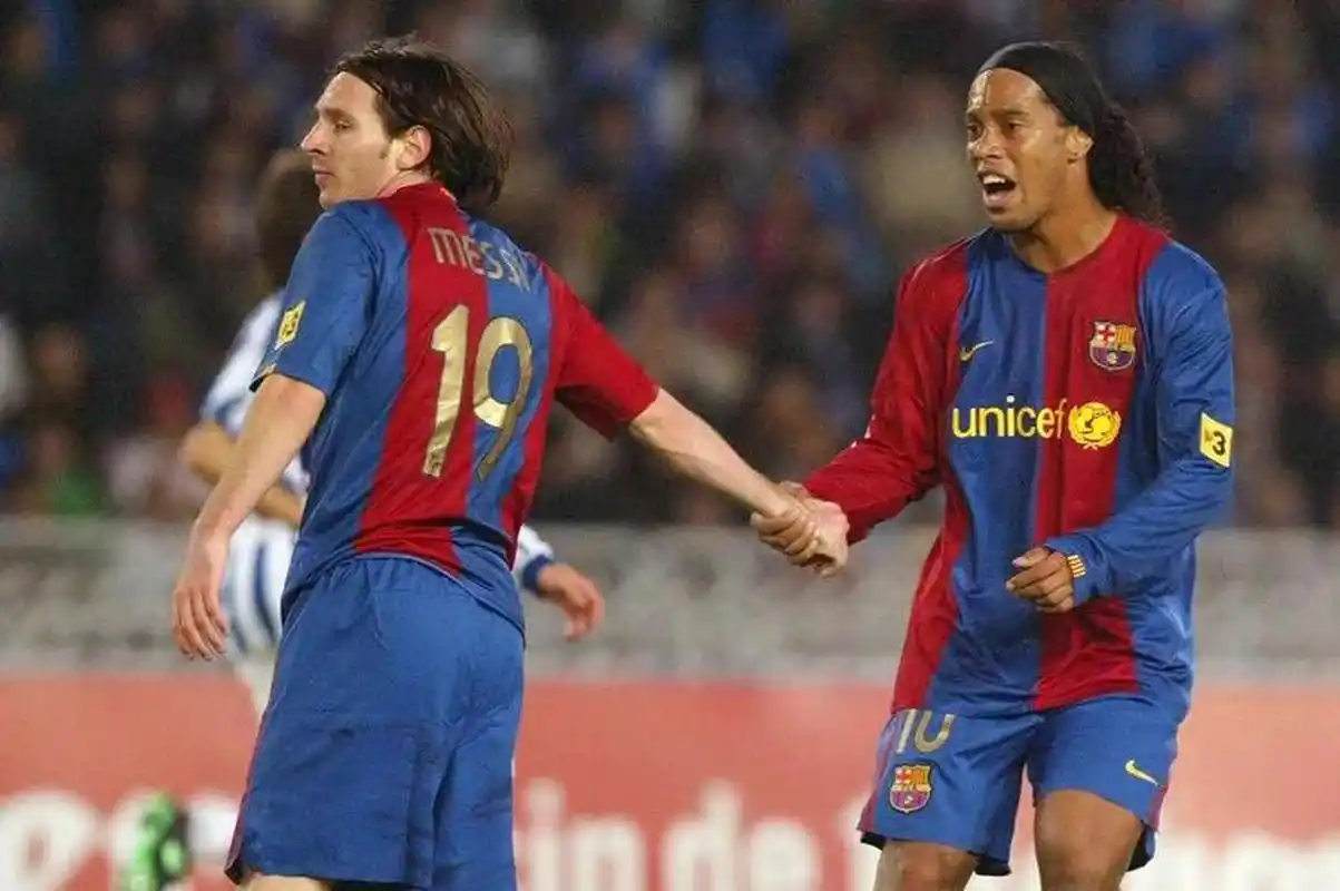 在连续多场 在连续多场