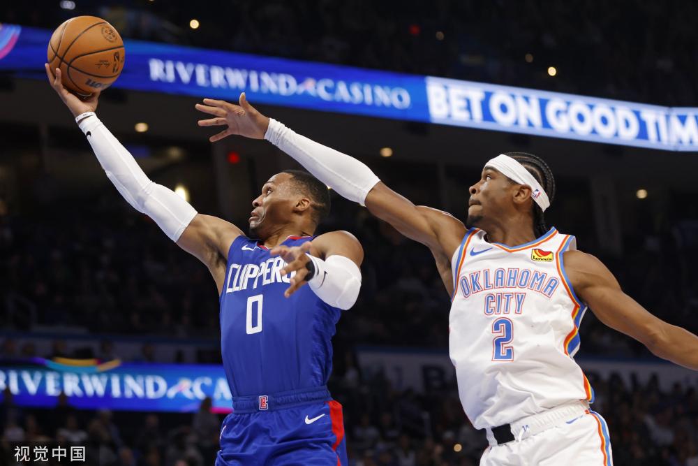 他不断激励 他不断激励