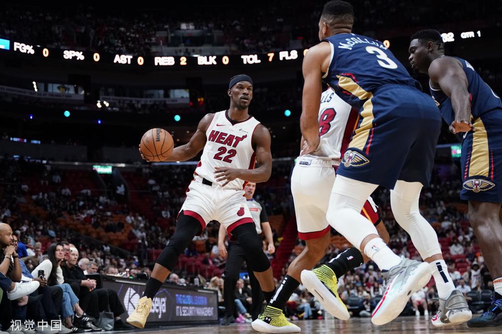 这位年轻的 这位年轻的